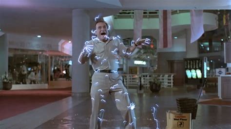 Chopping Mall .